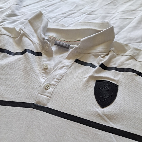 Puma | White & black stripes with horse crest men's short sleeved - Picture 2 of 10